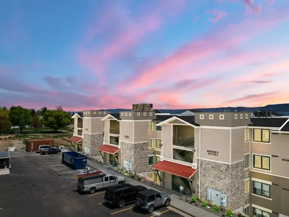 35 E 150 S #D201, Garden City, UT 84028
