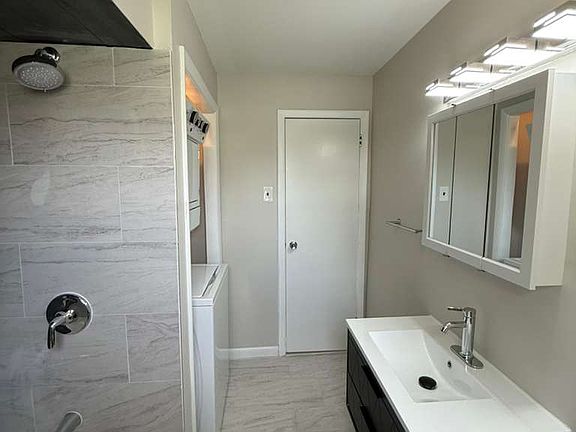 3rd image of 55 Haines Ave #55B-53A