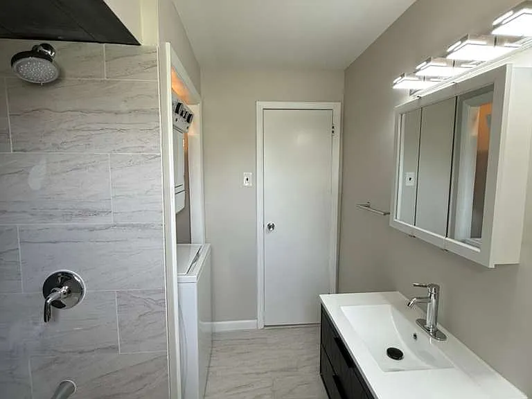 55 Haines Ave #55B-53A — Photo 3