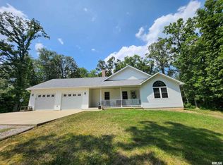 4401 Poppy Rd, Pinckneyville, IL 62274