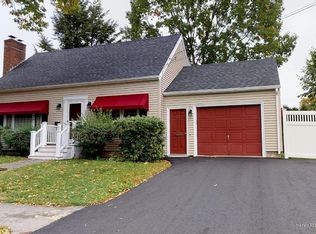 31 Fowle Rd, Bangor, ME 04401