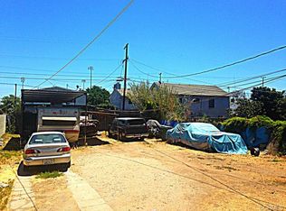 8850 Orchard Ave, Los Angeles, CA 90044