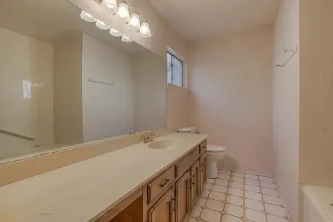 618 Meadow Green Ct SE — Photo 17