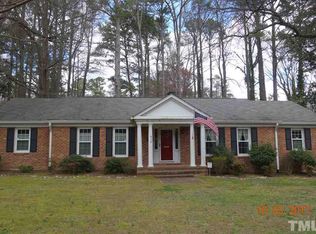 910 Parham St, Henderson, NC 27536