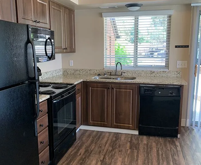 6175 S Vine Field Ln — Photo 6