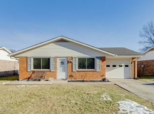 1832 N Charles St, Lima, OH 45801