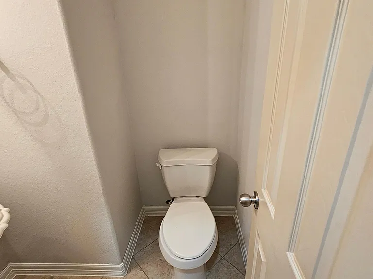 547 Birdsong Dr — Photo 13