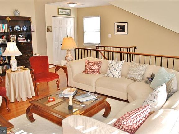 5th image of 13239 Meander Cove Dr #61