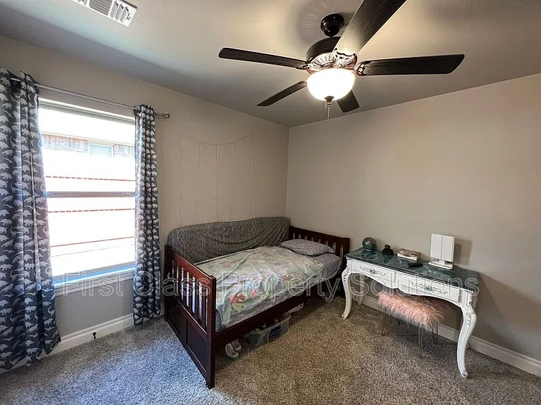 3116 Drake Crest Dr — Photo 14