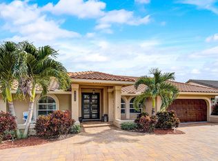 5655 NW 89th Ave, Coral Springs, FL 33067