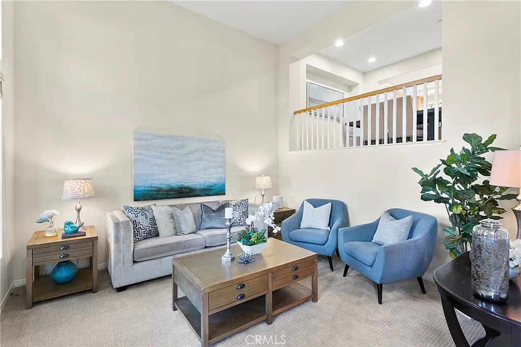 2 bed, 2.5 bath, 1455 sqft, $4,000 — Photo 4