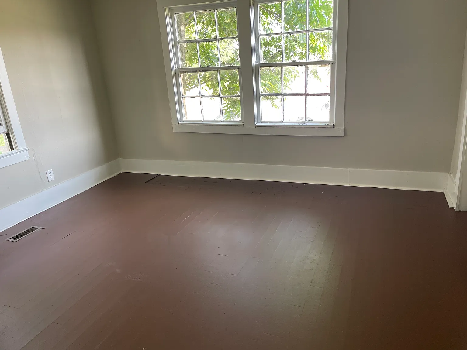 2 bed, 1075 sqft, $795 — Photo 4