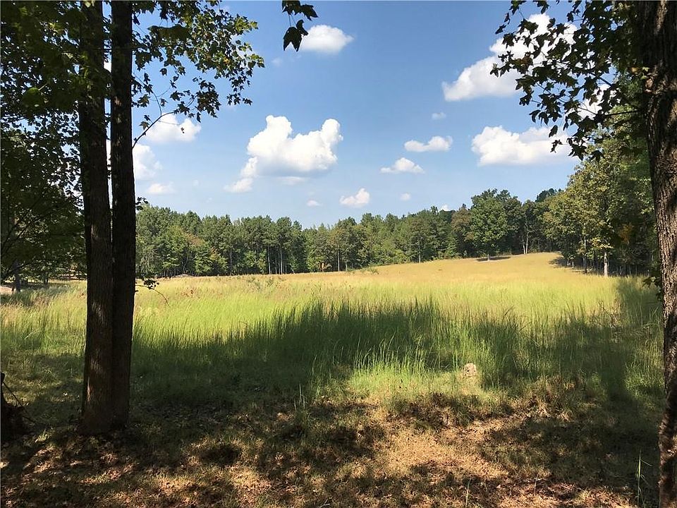 2nd image of 117 Jlg Rd