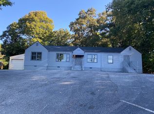 410 Veterans Memorial Hwy SW, Mableton, GA 30126