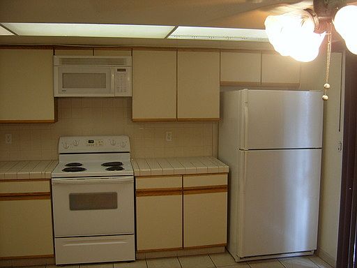 5th image of 2080 Karen Ave Unit A12