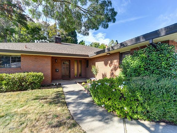 4th image of 8639 Gaines Ave