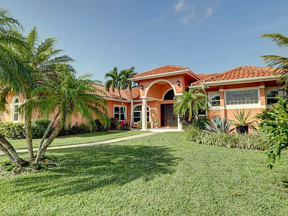 2nd image of 9328 SE Mystic Cove Ter