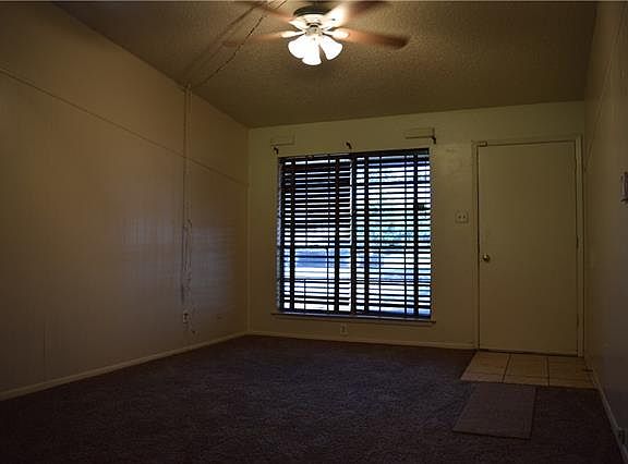 5th image of 937 Tapley St