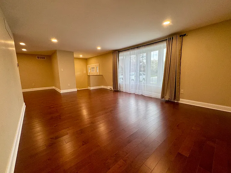 93 Melrose Rd — Photo 13