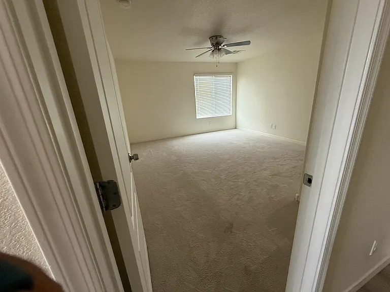 1821 Chisholm Trl NE — Photo 18
