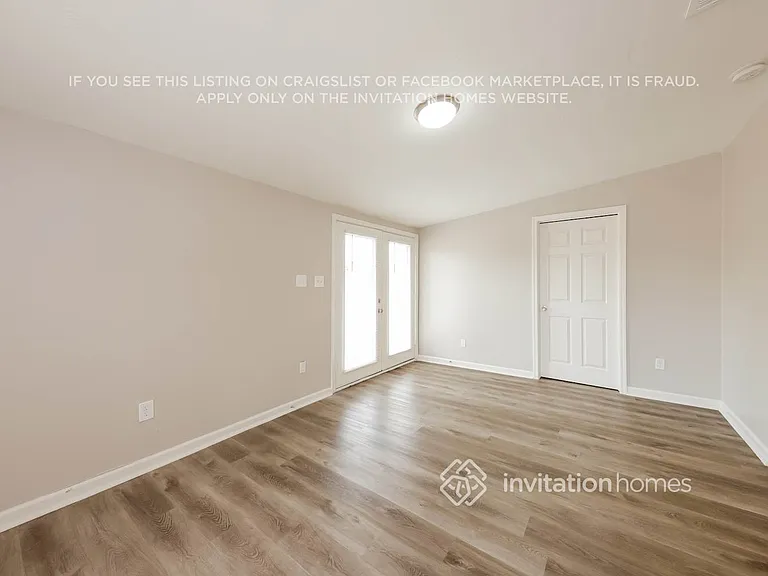 18423 N 32nd Ln — Photo 8