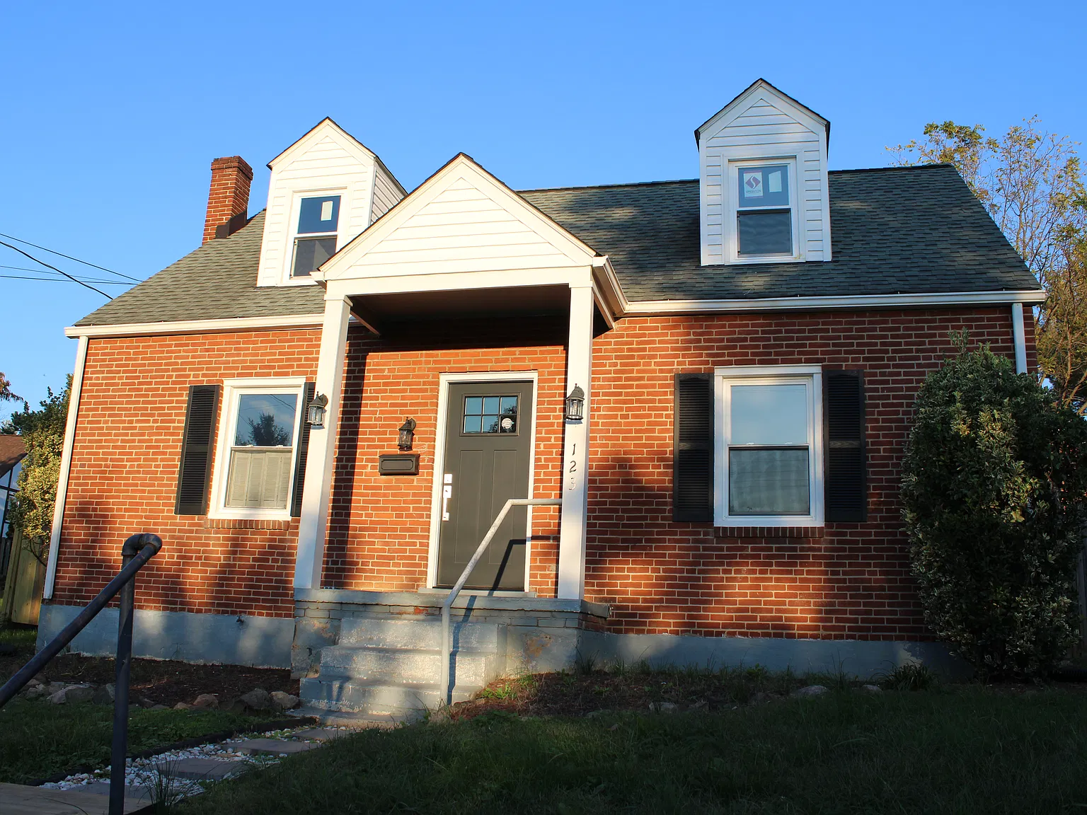 4 bed, 1155 sqft, $2,250 — Photo 1