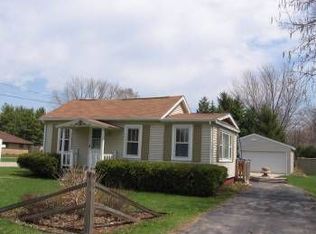 1394 Conrad St, Oshkosh, WI 54904