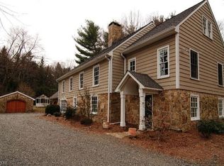 90 E Valley Brook Rd, Long Valley, NJ 07853