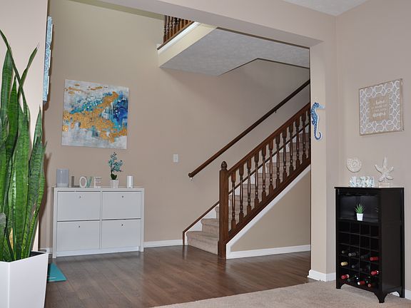 3rd image of 14318 Camden Ln