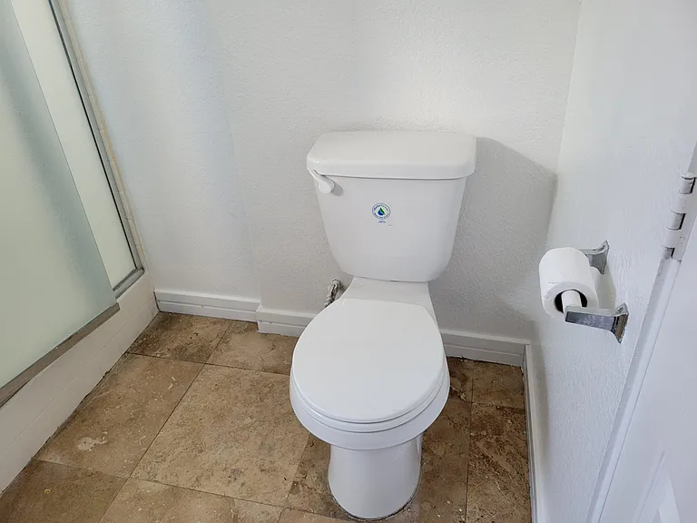 12241 Peach St — Photo 15