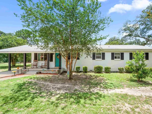 7725 Pontiac Dr, Pensacola, FL 32506