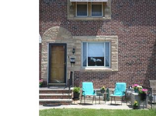 731 Surrey Ln, Glenolden, PA 19036