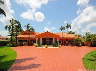 290 SW 123rd Ave, Miami, FL 33184