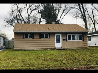 901 W 19th St, Sterling, IL 61081