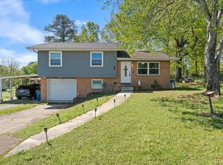 158 Ferndale Dr, Rossville, GA 30741