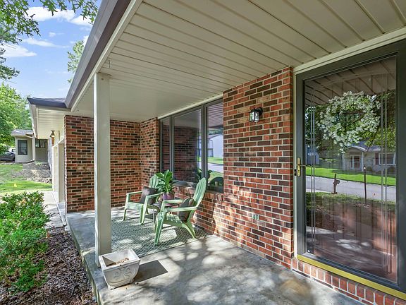 4th image of 2182 S El Centro Ct