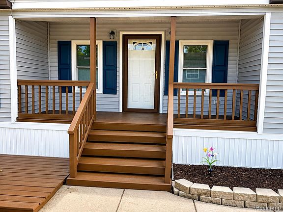 4th image of 11410 N Lake Dr