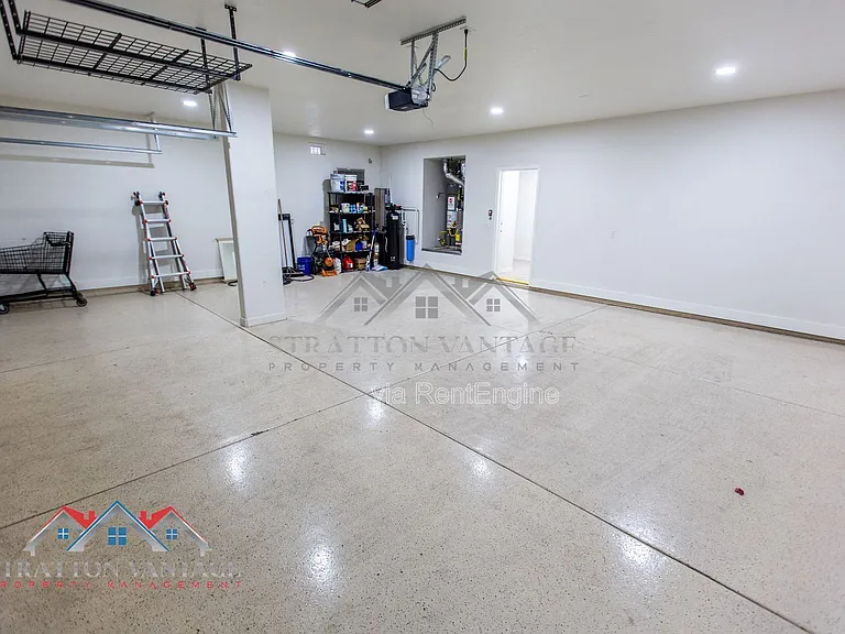 14616 W Windward Ave — Photo 27