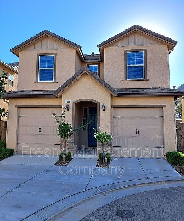 1st image of 1374 Royalty Way