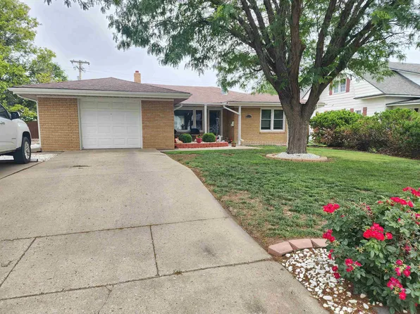 2202 Fort St, Hays, KS 67601