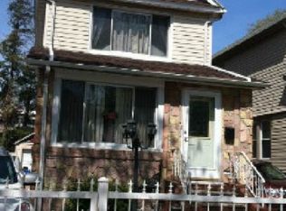11642 219th St, Cambria Heights, NY 11411