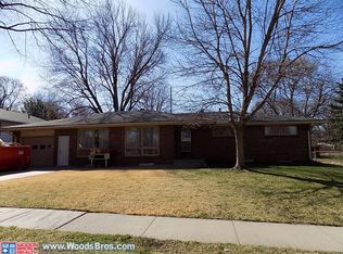 6901 Walker Ave, Lincoln, NE 68507