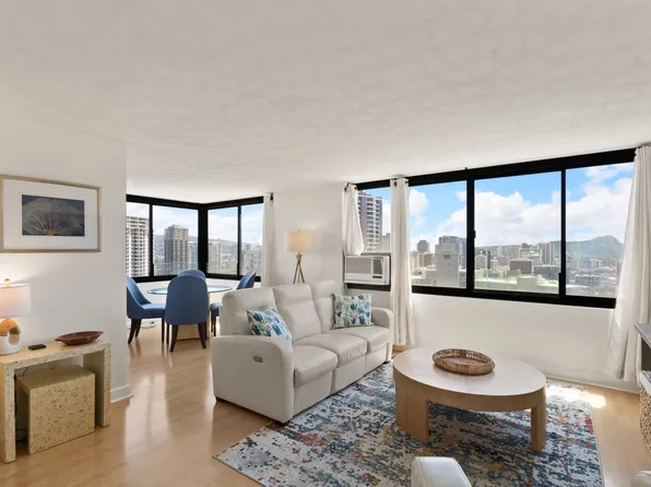 343 Hobron Ln, Honolulu, HI