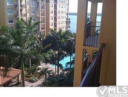 4th image of 1801 N Flagler Dr APT 711