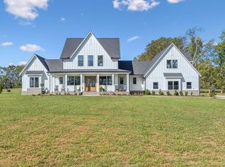 2210 Zion Rd, Columbia, TN 38401