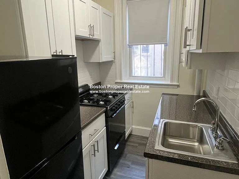 1111 Boylston St #53 — Photo 2
