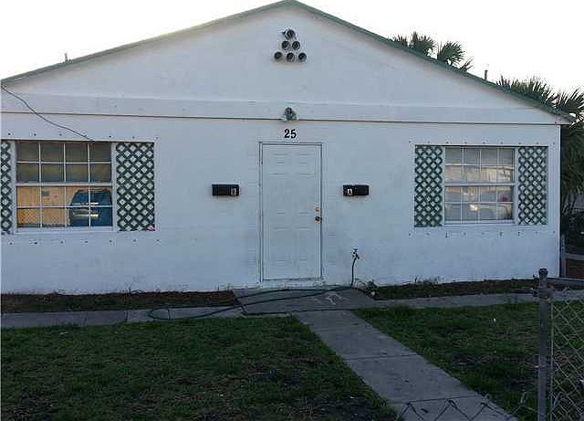 1st image of 25 S E Street #A
