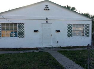 25 S E St #A, Lake Worth, FL 33460