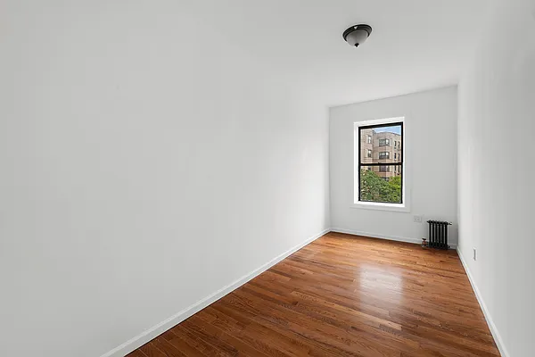 Rented by REAL New York | media 9