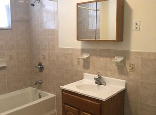 210 65th St #2, West New York, NJ 07093